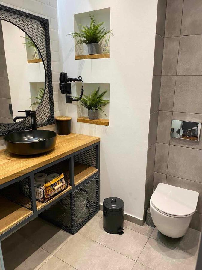 Apartment Ladadikathess *